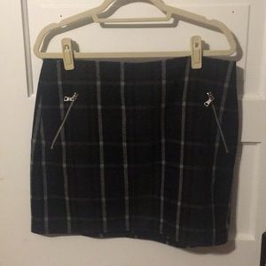 Gap Plaid wool mini skirt